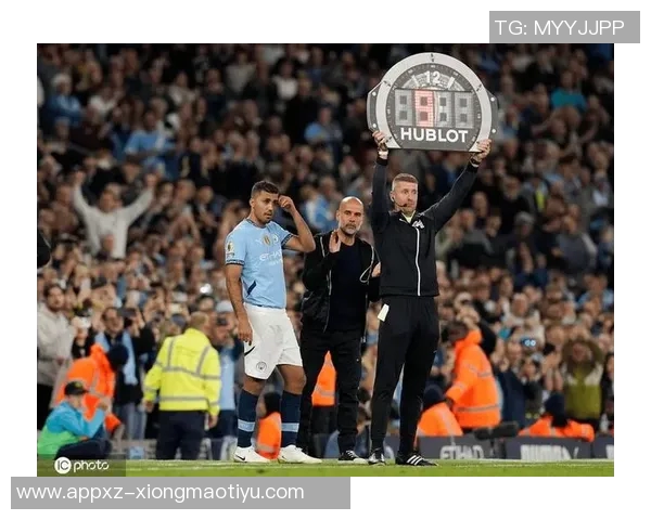 曼城官推庆祝罗德里获金球奖一周年回顾精彩瞬间