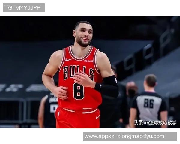 克莱替补表现回暖七投四中三分命中率高达五成贡献11分4板3助但出现关键失误 克莱替补表现回暖七投四中三分命中率高达五成贡献11分4板3助但出现关键失误