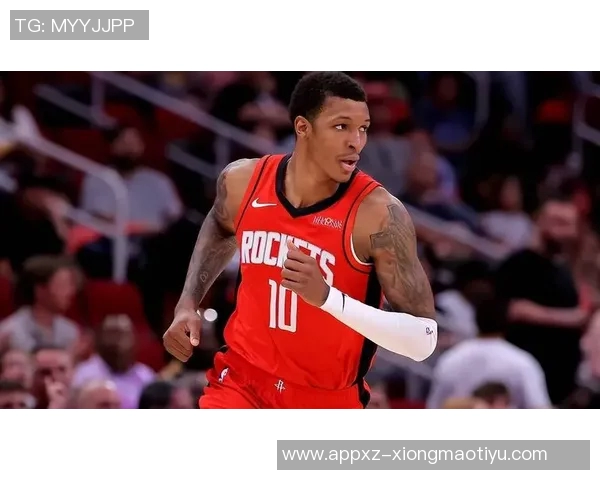 火箭全员积极备战快船训练照曝光KD专注状态引人关注