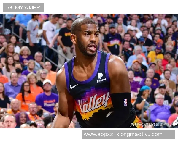 布克盛赞保罗为联盟改变者呼吁各地球馆致敬这位极致赢家 布克盛赞保罗为联盟改变者呼吁各地球馆致敬这位极致赢家