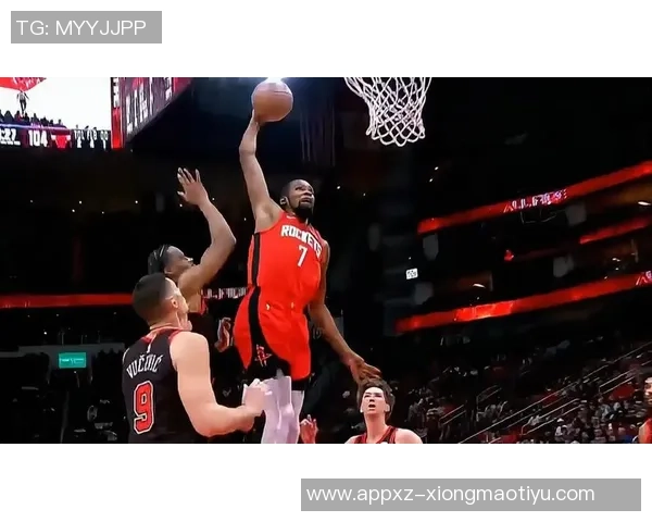 杜兰特表现平平第三节独得13分末节仅出手1次全场仅得16分并有5次失误